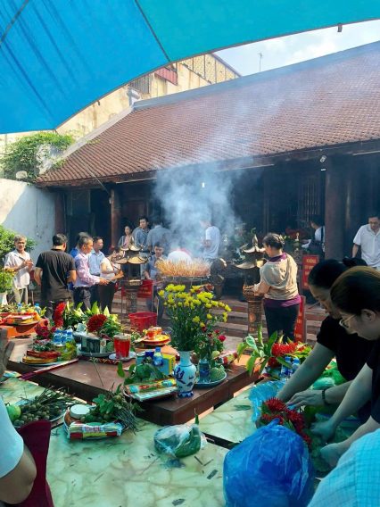 Nguon Goc Va Y Nghia Ngay Via Than Tai 9