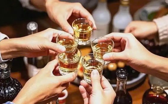 Đột Quỵ Gia Tăng Vào Mùa Nắng Nóng 21 Đột Quỵ Gia Tăng Vào Mùa Nắng Nóng