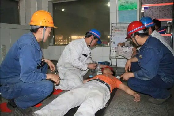 Đột Quỵ Gia Tăng Vào Mùa Nắng Nóng 14 Đột Quỵ Gia Tăng Vào Mùa Nắng Nóng