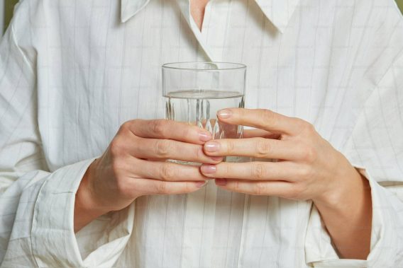 Nóng Trong Người: Đâu Là Giải Pháp Triệt Để? 13 Nóng Trong Người: Đâu Là Giải Pháp Triệt Để?
