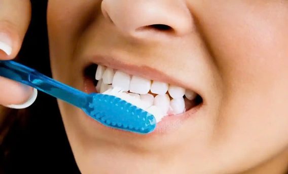 Nóng Trong Người: Đâu Là Giải Pháp Triệt Để? 16 Nóng Trong Người: Đâu Là Giải Pháp Triệt Để?